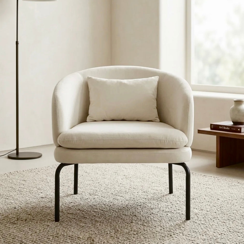 Vivien Accent Chair – Velvet | Beige