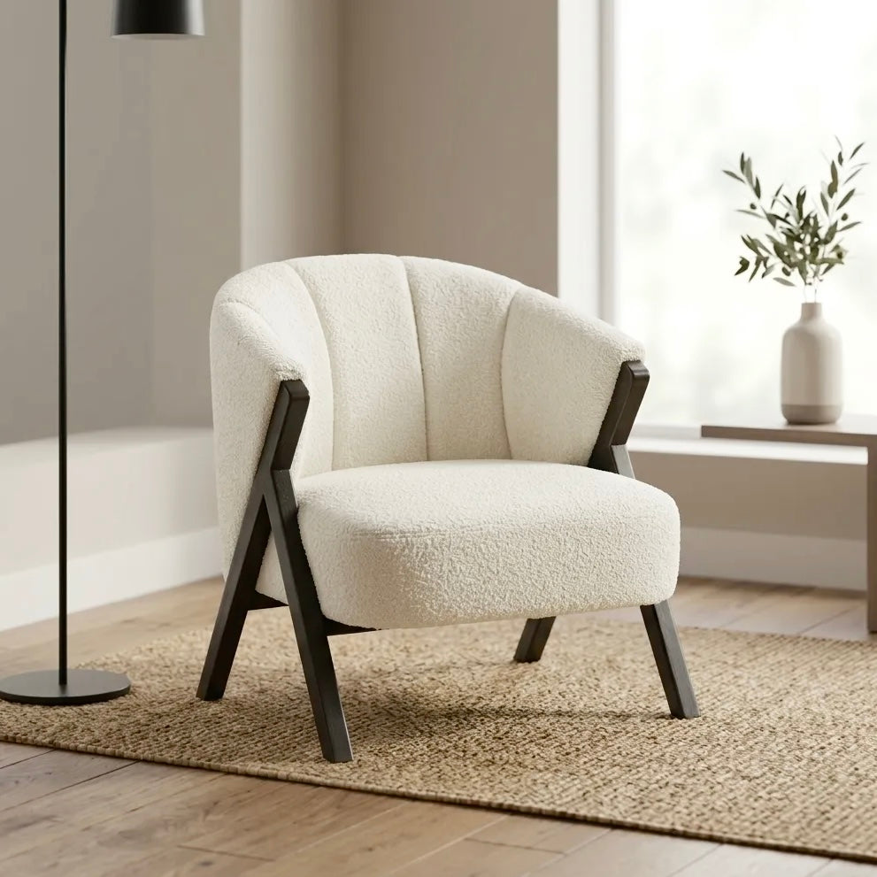 Nico Accent Chair – Sherpa Fleece | White
