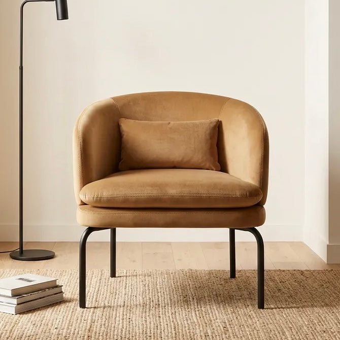 Vivien Accent Chair – Velvet | Caramel