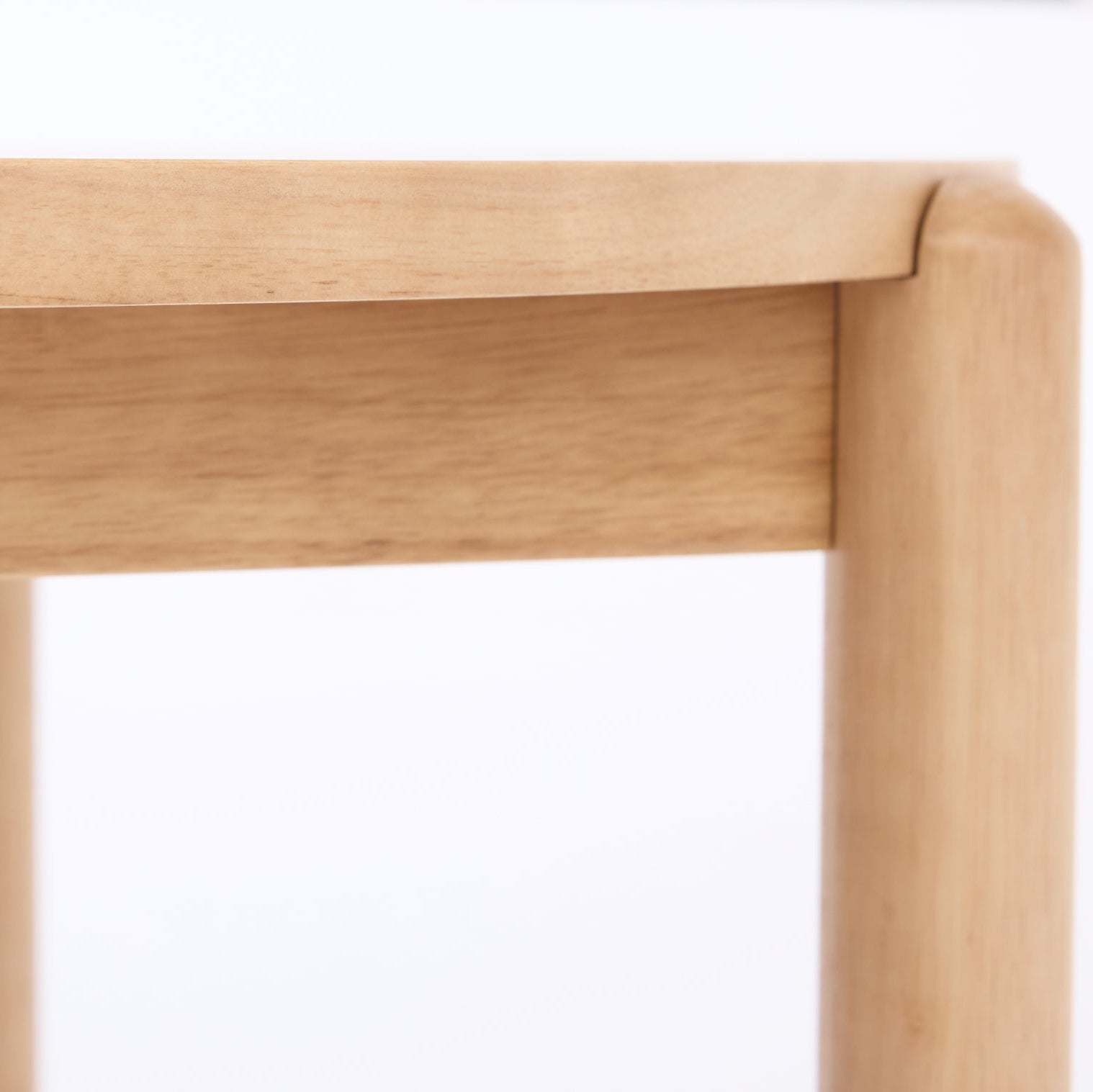 Nomi Dining Table – Round | Natural Oak