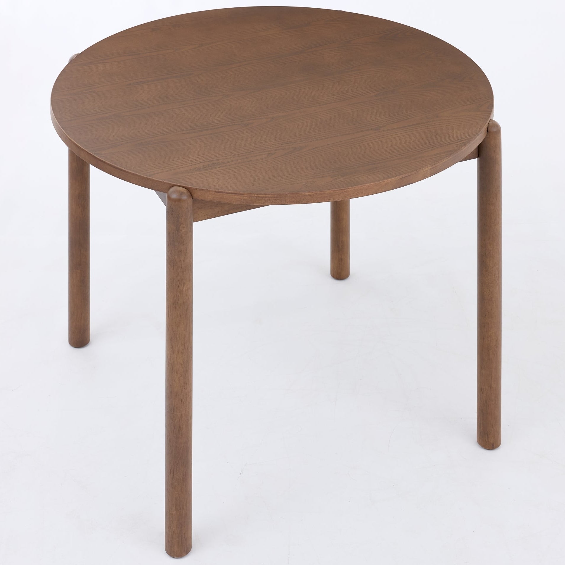 Nomi Dining Table – Round | Walnut