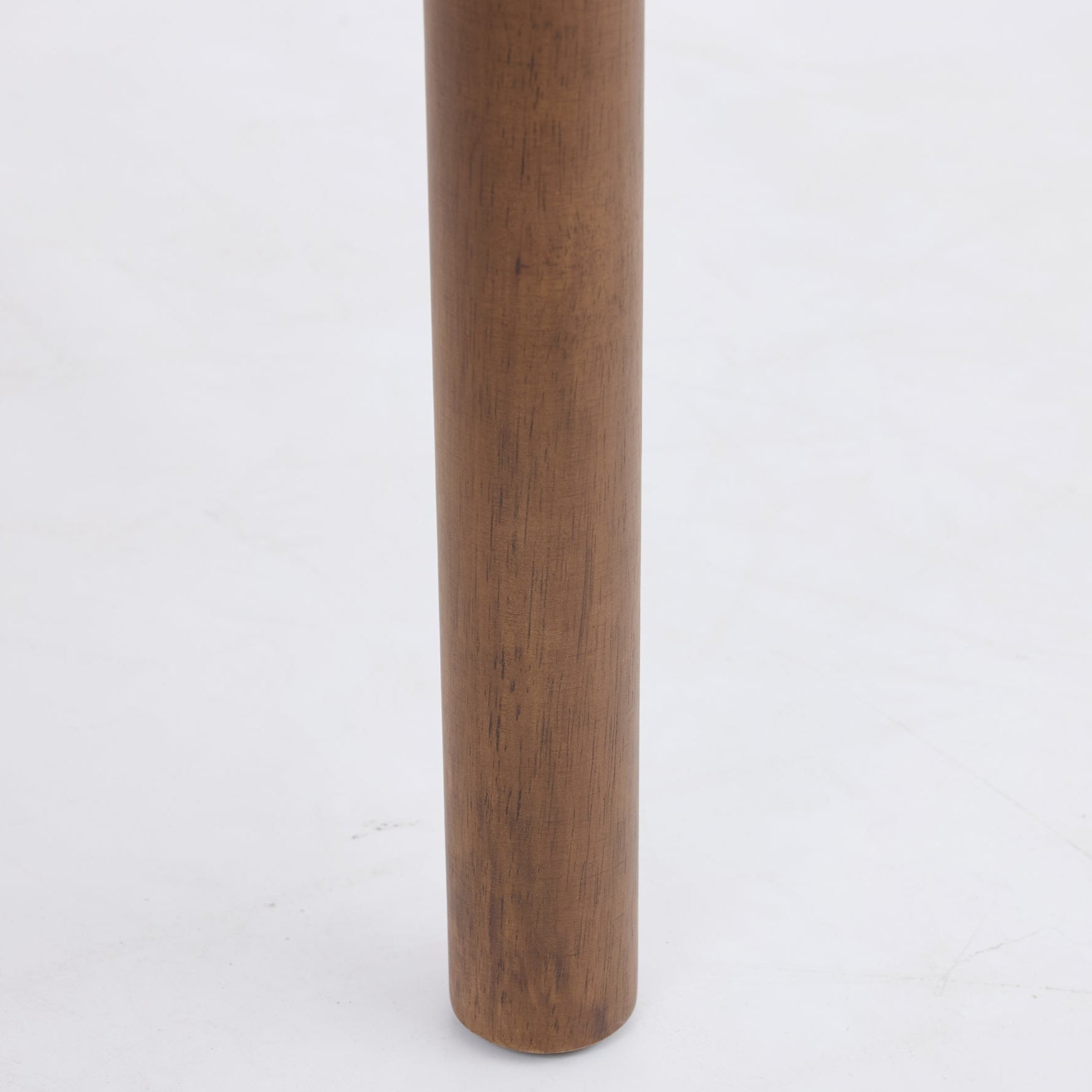 Nomi Dining Table – Round | Walnut