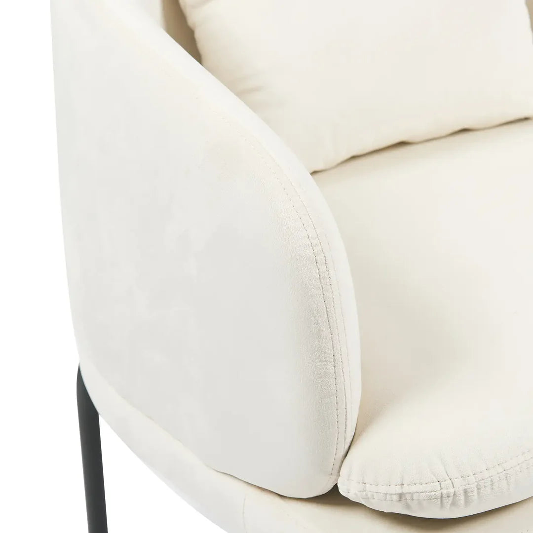 Vivien Accent Chair – Velvet | Beige